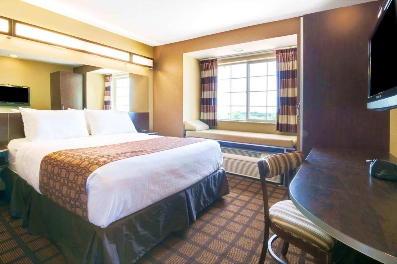 Microtel Inn & Suites By Wyndham Macon Exterior photo